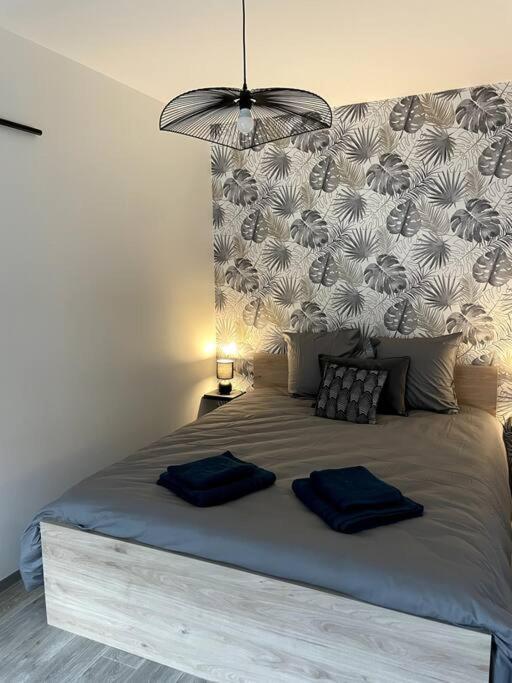 Bel Appartement Sur Cour Plein Centre Ville Et Parking Moulins  Kültér fotó