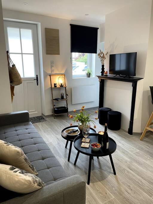 Bel Appartement Sur Cour Plein Centre Ville Et Parking Moulins  Kültér fotó